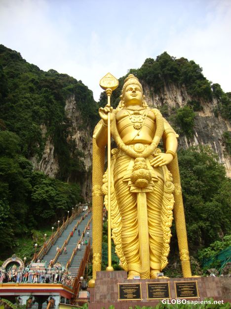 Batu Caves - Lord Murugan Statue