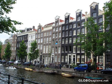 Postcard Houses in a gracht