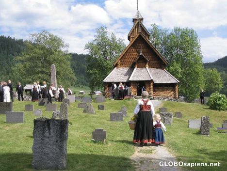 Postcard Weddings in Eidsborg