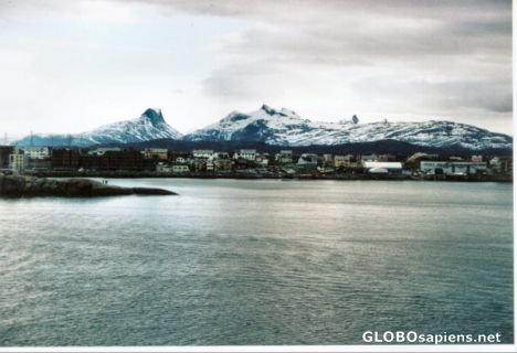 Postcard Arctic latish evening - April
