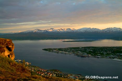Postcard Tromsø - a hill opposite the city-island