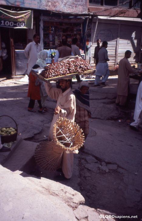 Postcard Pakistan 2008, Murree, Street Vendor