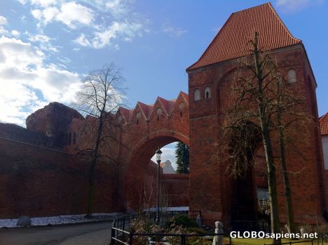 Postcard Torun (PL) - entry to the Teutonic Knights' Castle