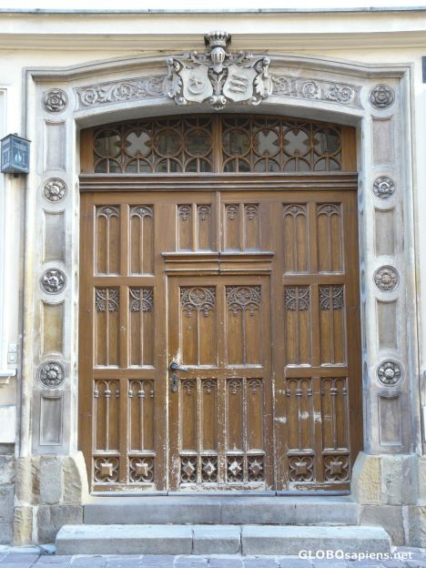 Postcard Doors in Kanonicza street