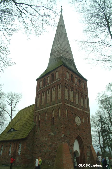 Postcard Iwiecino - church