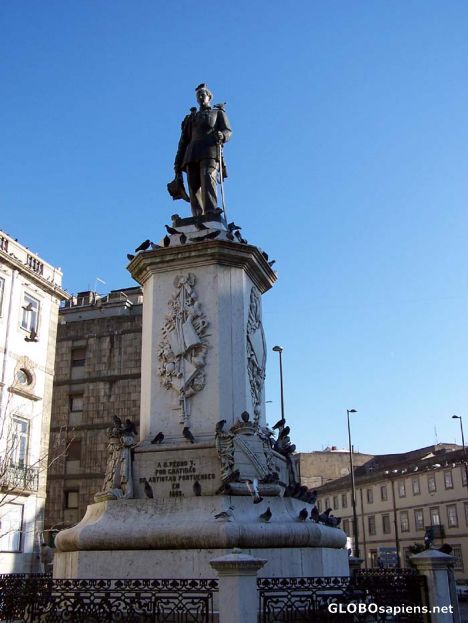 Postcard Statue of Portugese artisan at Praca da Batalha
