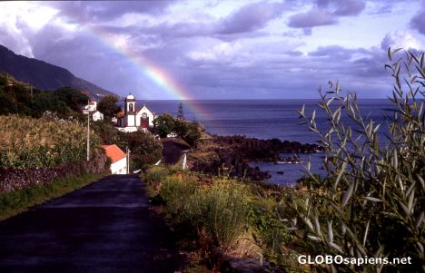 Pico Island - rainbow after the rain -