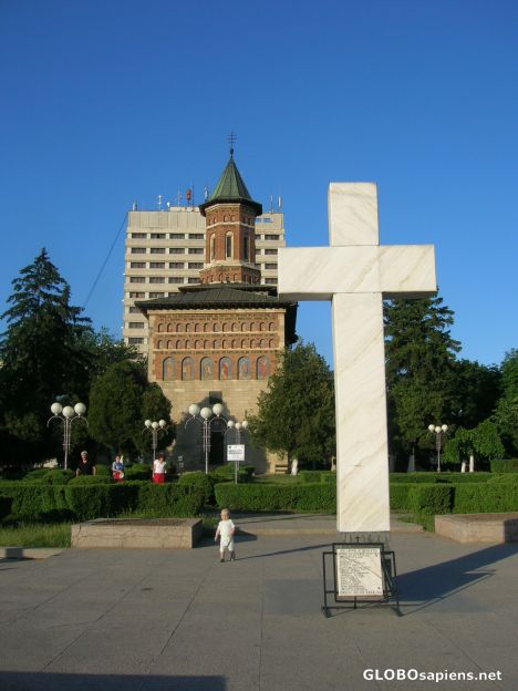 Postcard Cross in front of Saint Nicholas Church