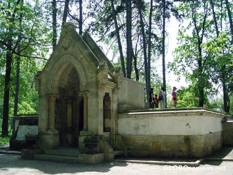 Postcard The Bibescu family Chapel