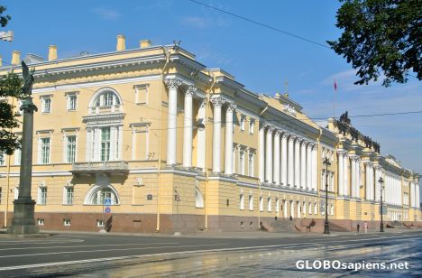 Postcard St. Petersburg - Senate and Synod building