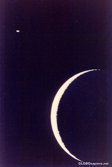 Postcard Crescent Moon & Saturn