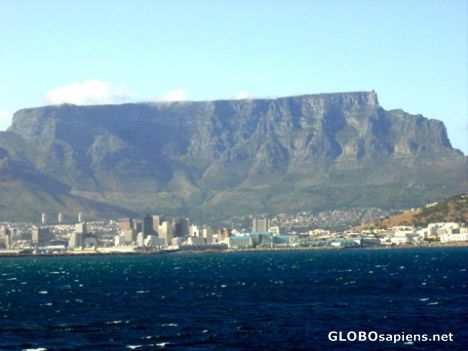 Postcard Table Mountain with its tablecloth