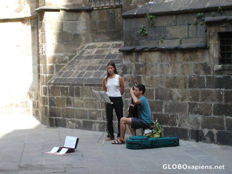 Postcard Streets musicians in the Barrio Gotico