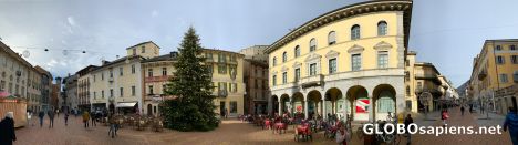Postcard Panorama of the city of Bellinzona.