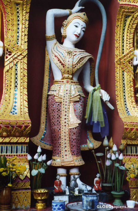 Postcard Statue at Doi Suthep