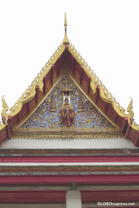 Postcard Temple roof of Wat Traimit