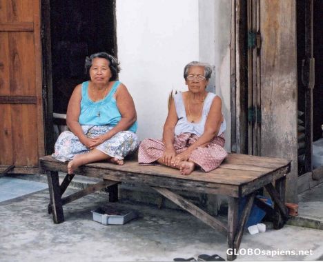 Postcard Women in Bophut, Ko Samui