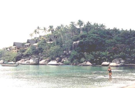 Postcard Walking in warm waters, Sairee Beach