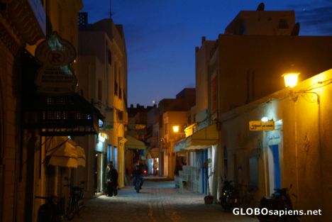Postcard Mahdia (TN) - night lights in the medina