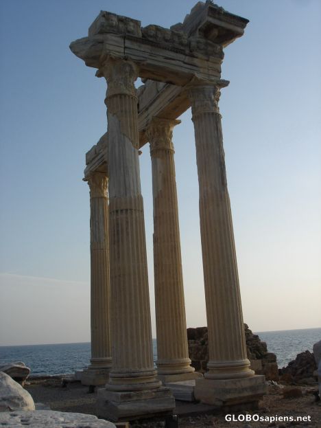 Postcard Apollo Temple 3
