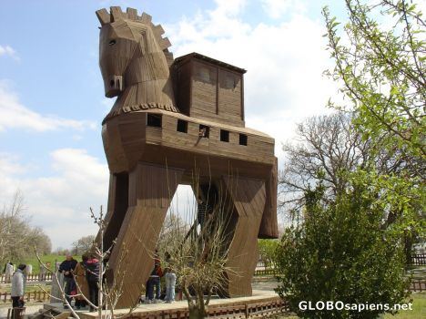 Postcard Trojan Horse at Troya