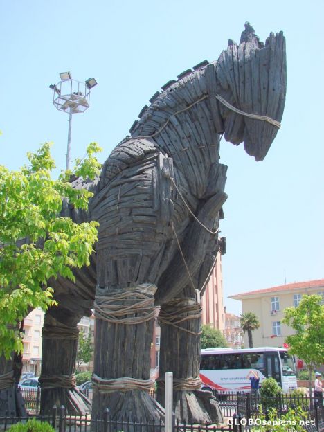 Postcard Troya Horse