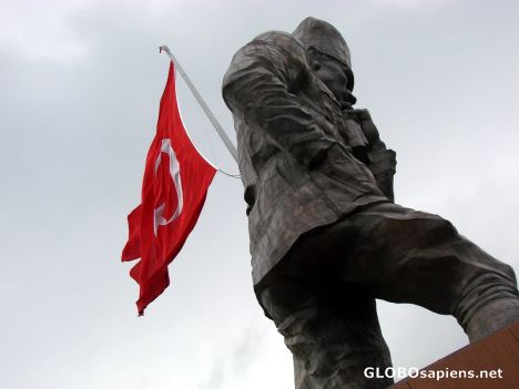 the highest statue of Atatürk