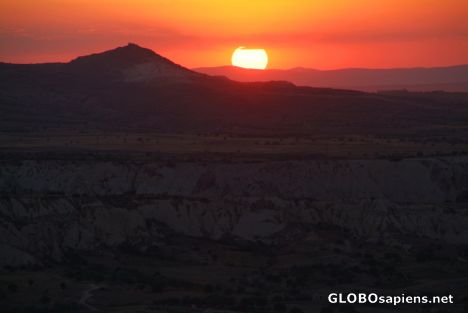 Postcard Ürgüp (TR) - sun setting over the Red Valley