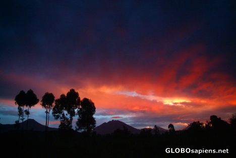 Postcard Kisoro - volcanoes at sunset