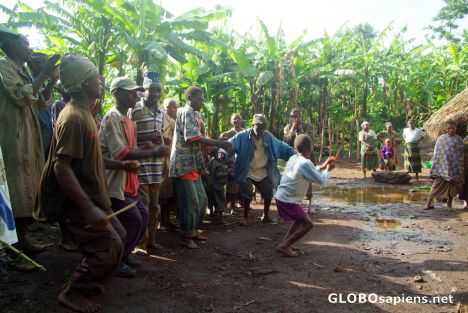 Postcard Near Kisoro - Pygmies dancing