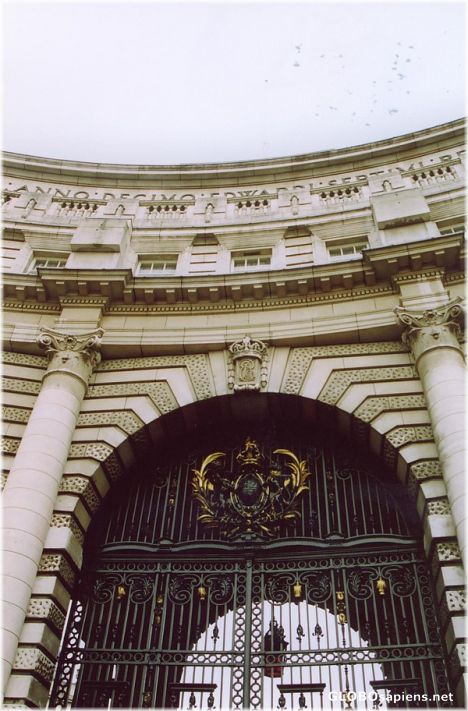 Postcard Admiralty Arch