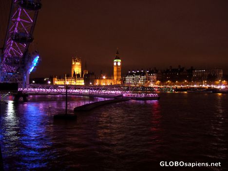 Postcard Night view of Thames