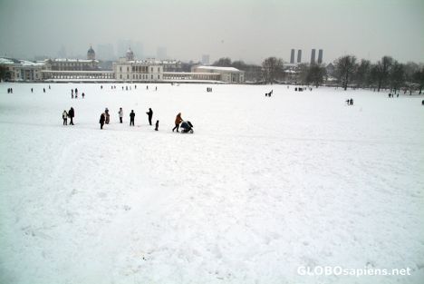 Postcard London under snow - White Greenwich