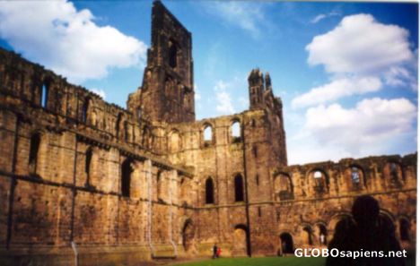 Postcard Another picture of Kirkstall Abbey