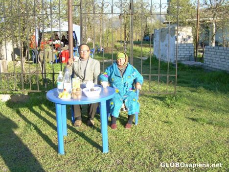 Postcard Elderly Uzbek couple