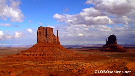Postcard Rock formations of Monument Valley