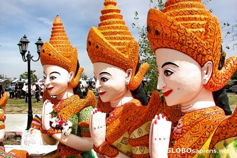 Postcard Colorful Statues, Wat Dhammararam Temple