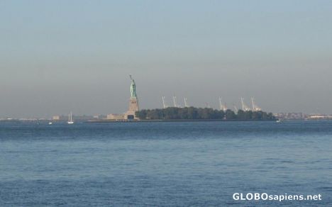 Postcard Battery Park; View of Statue of Liberty