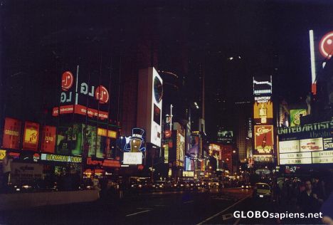 Postcard Times Square Turn-around
