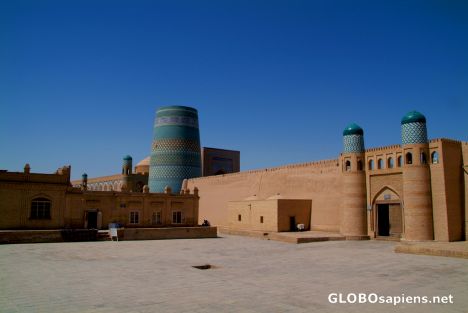 Postcard Khiva - Mohammad Rakhim Khan Madrassah