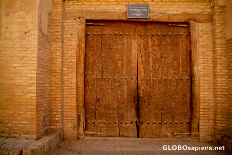 Postcard Khiva - old door