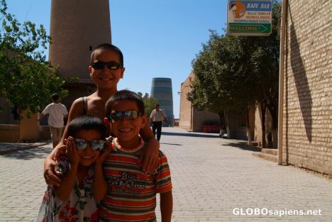 Postcard Khiva - local kids in shades