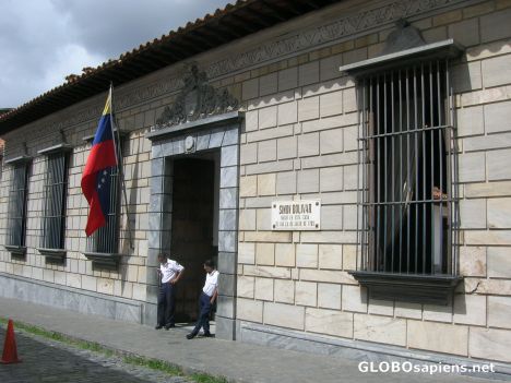 Postcard Simon Bolivar house