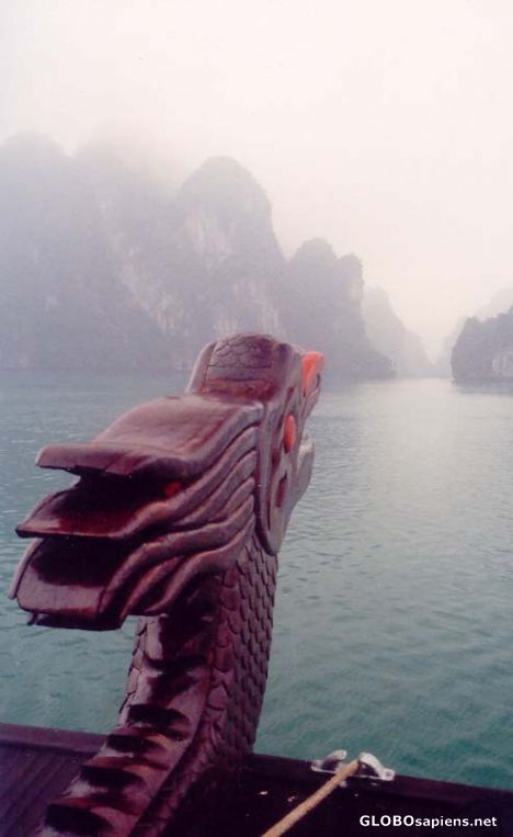 Postcard Early morning on Halong Bay, Vietnam