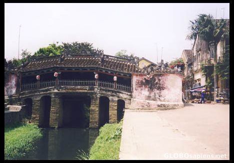 Postcard Lateral view of the Japanesse Bridge at Hoi An.