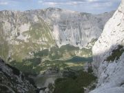 Škr?ko Jezero and the massif. During our foolish descent