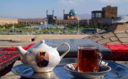 Gheysarieh Tea Room, view over the tea towards the Naghsh-e Jahan (Imam) Square