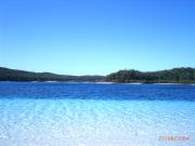 Lake McKenzie, check out that beautiful blue water.