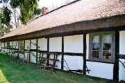 Kluki - Traditional House