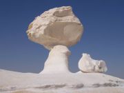 White Desert travelogue picture